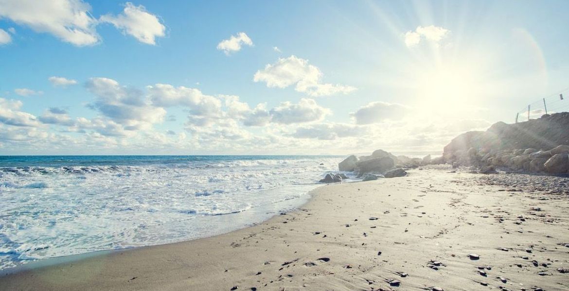 DONCELLA BEACH апартаменты с 2 спальнями