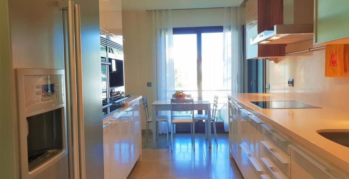 Appartement à louer à Doncella Beach avec vue sur la mer