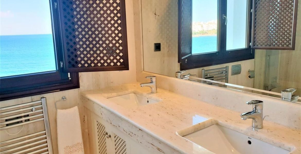 Appartement à louer à Doncella Beach avec vue sur la mer
