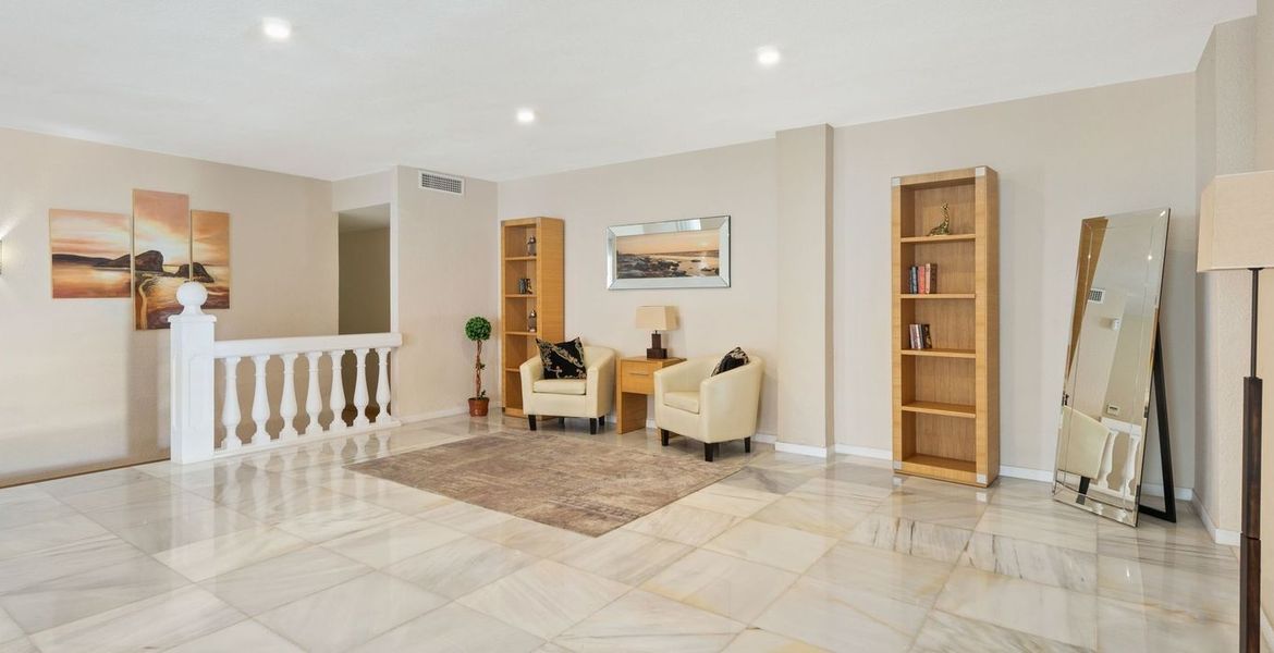 Villa en alquiler en Puerto Banus en la playa