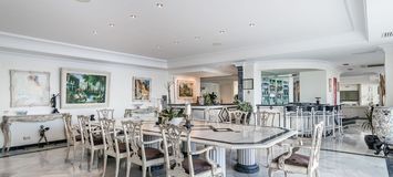 Penthouse Gray D’Albion 
