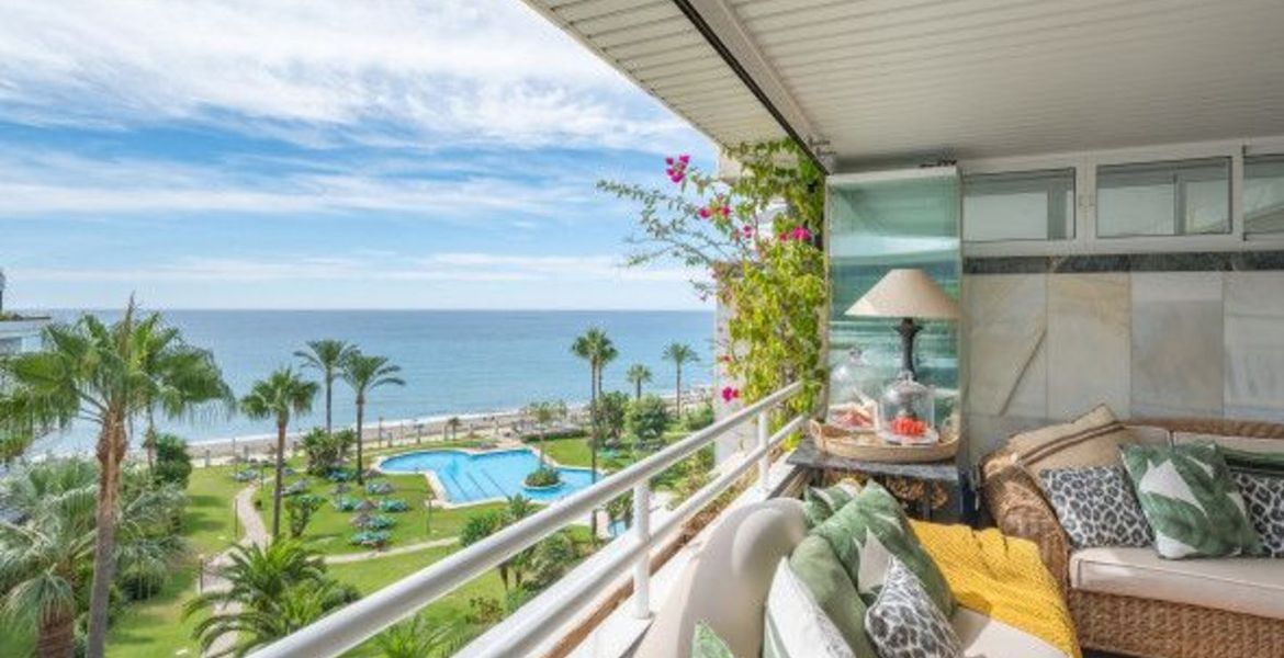 Alquiler de apartamento en playa esmeralda