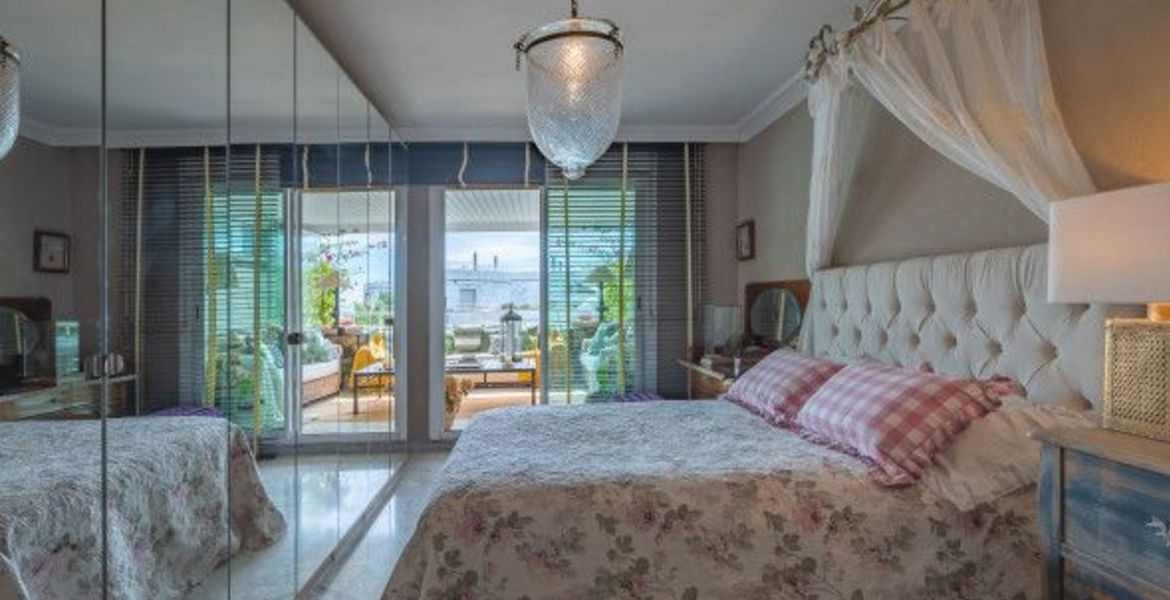 Alquiler de apartamento en playa esmeralda