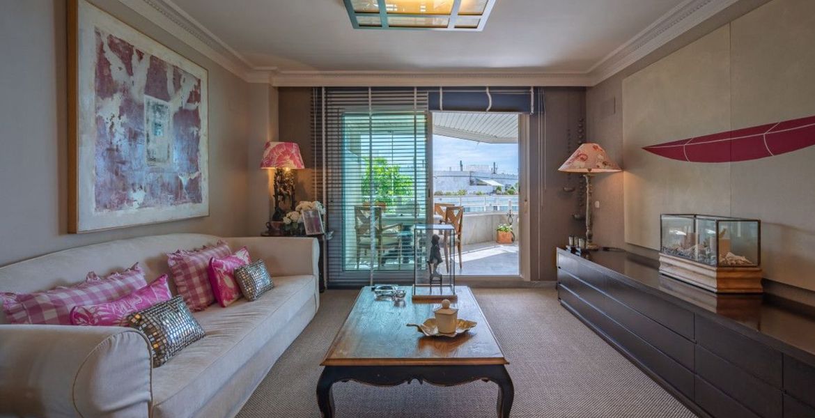 Alquiler de apartamento en playa esmeralda