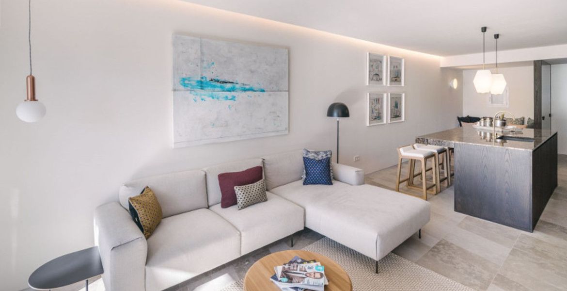 Private Suite for rent in the Hotel Puente Romano