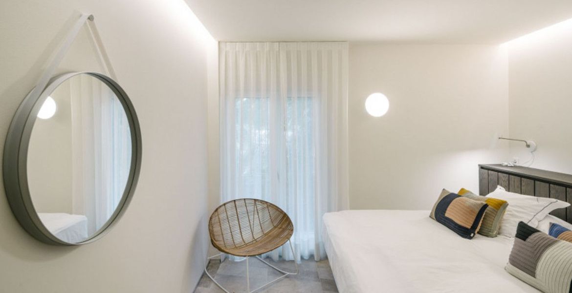 Private Suite for rent in the Hotel Puente Romano