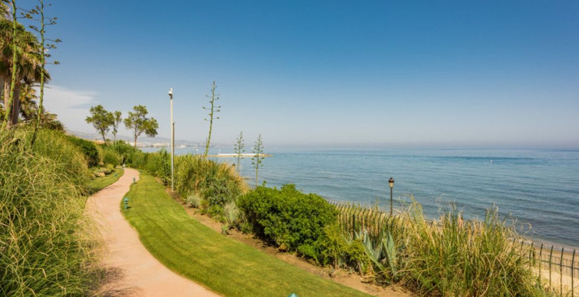 Rental Apartment Marina Puente Romano Marbella