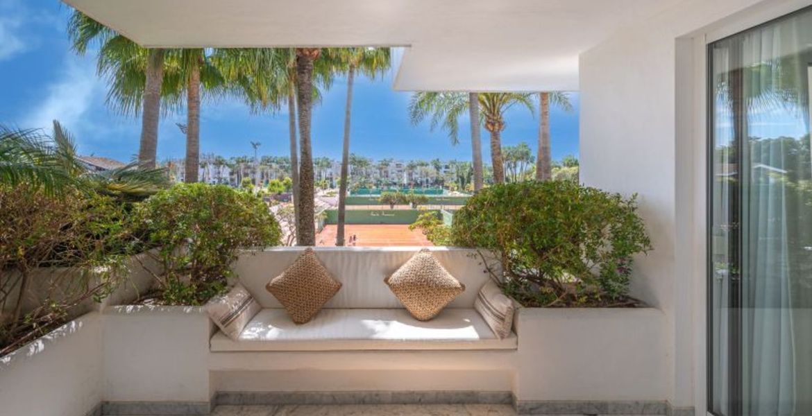 Appartement à louer à Marina Puente Romano Andalusian Garden