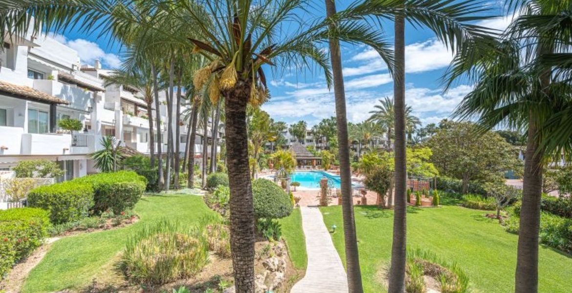 Appartement à louer à Marina Puente Romano Andalusian Garden