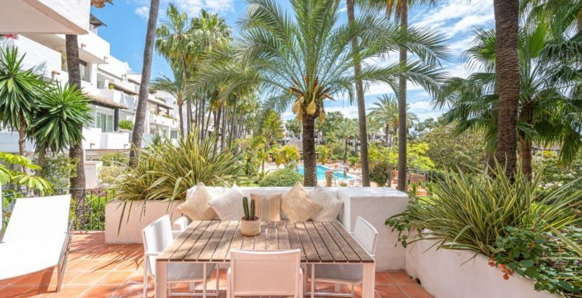 Appartement à louer à Marina Puente Romano Andalusian Garden