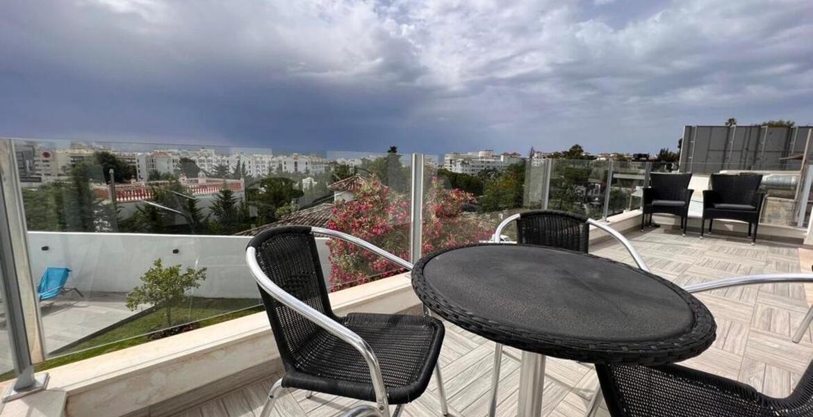 Villa in MARBELLA with 4 bedrooms and 4 bathrooms.