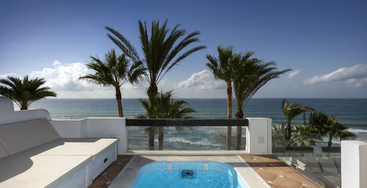 Penthouse for rental in Marina Puente Romano Marbella