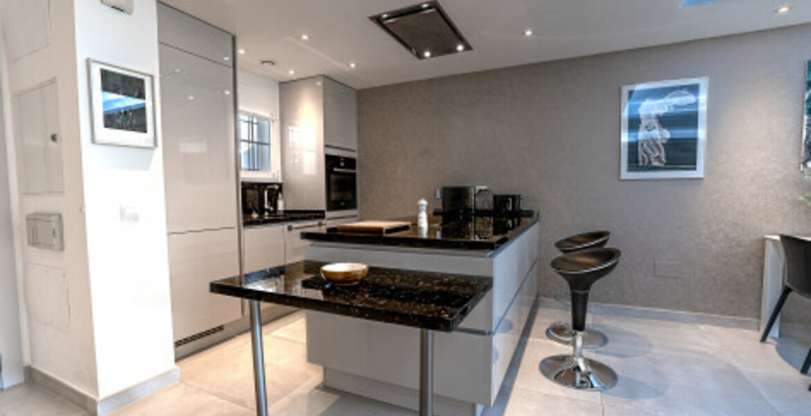 Moderne Appartement à louer à Puente Romano II Nobu Hotel