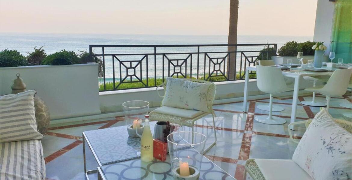 Luxury flat in Doncella Beach, Estepona with 2 bedrooms 