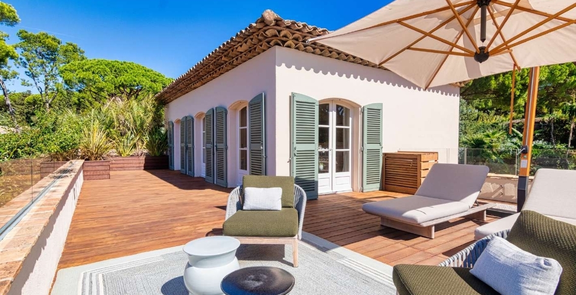 Villa à Saint Tropez France à louer avec 500 m² et 2 chambre