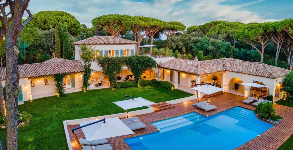 Villa à Saint Tropez France à louer avec 500 m² et 2 chambre