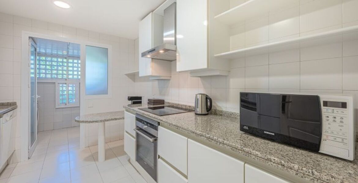 Penthouse duplex à louer à Marina Puente Romano Hotel
