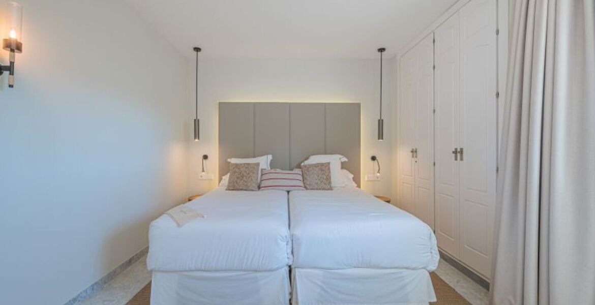 Penthouse duplex à louer à Marina Puente Romano Hotel