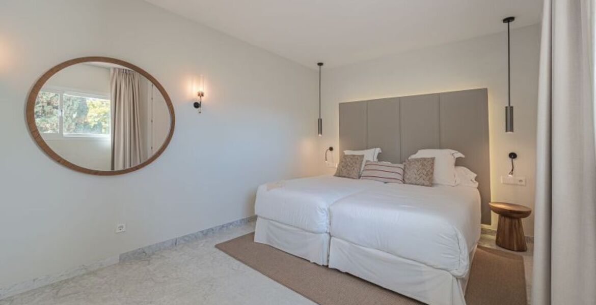 Penthouse duplex à louer à Marina Puente Romano Hotel