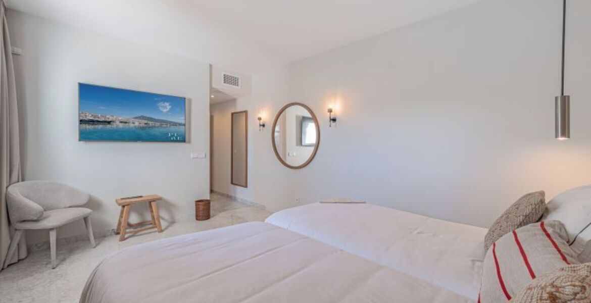 Penthouse duplex à louer à Marina Puente Romano Hotel