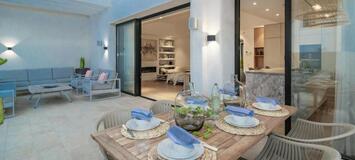 Une grande villa indépendante de quatre chambres et quatre s