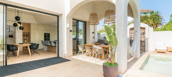 Une grande villa indépendante de quatre chambres et quatre s