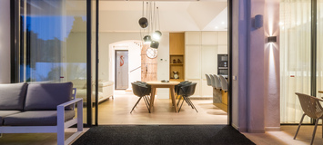 Une grande villa indépendante de quatre chambres et quatre s