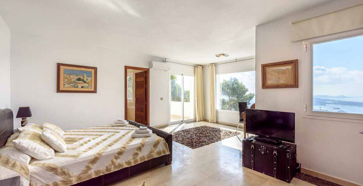 Villa Ibiza 5* avec 6 chambres 