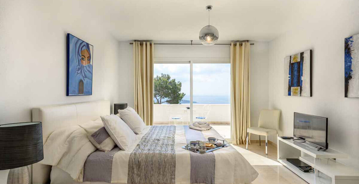 Villa Ibiza 5* avec 6 chambres 