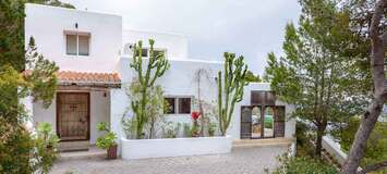 Villa Ibiza 5* avec 6 chambres 