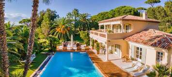 Cette villa fait partie du portefeuille exclusif de Philippe