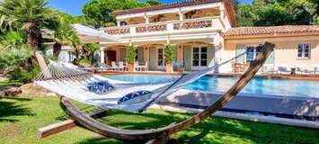 Cette villa fait partie du portefeuille exclusif de Philippe