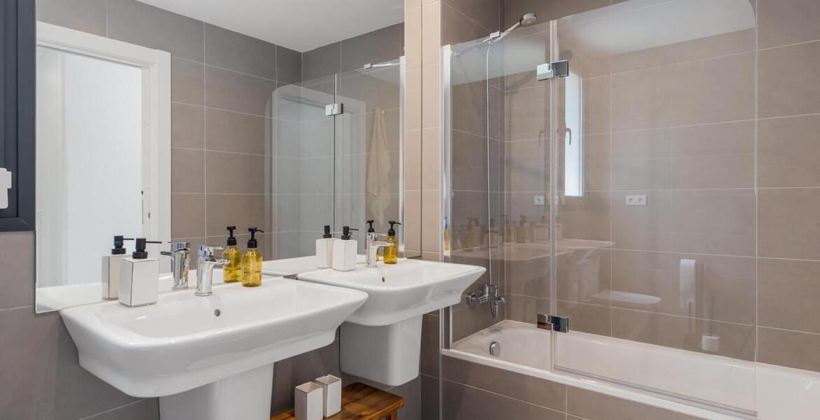 Un tout nouvel appartement de 3 chambres avec jardin sur le 