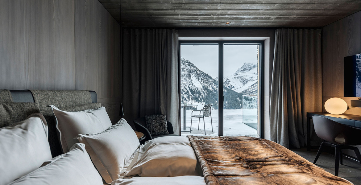 LUXE PRIVÉ. CUISINE DE HAUT NIVEAU. VUES SPECTACULAIRES. Le 