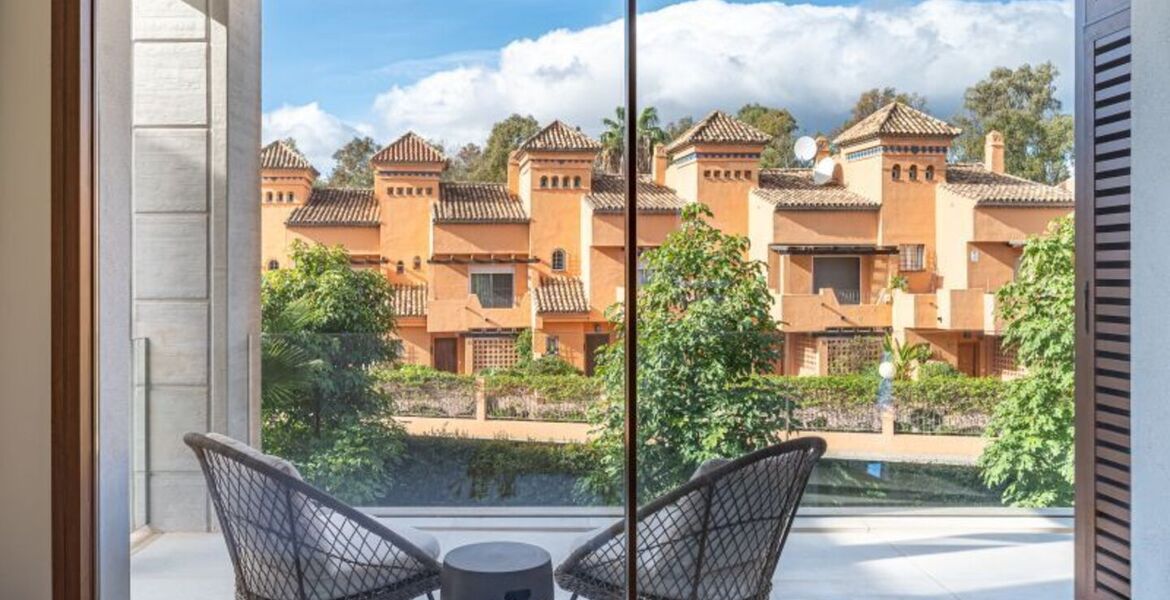 Townhouse on the Golden Mile