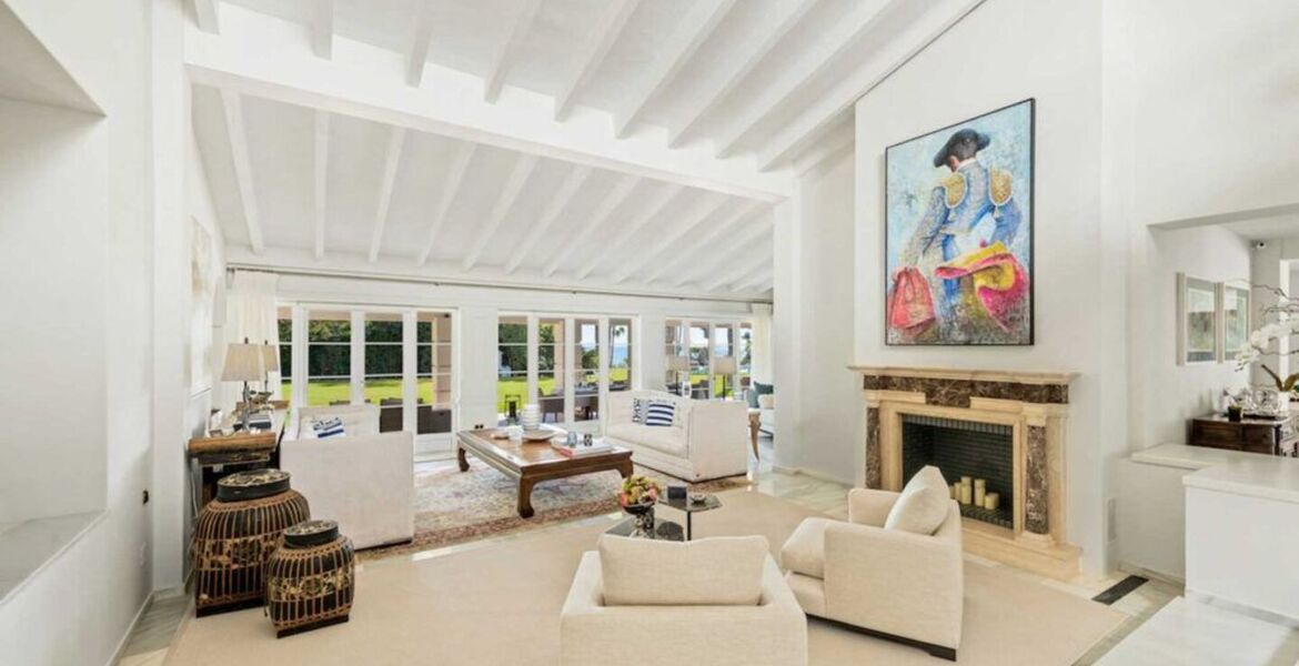 Beachfront Luxury Villa Los Monteros, Marbella