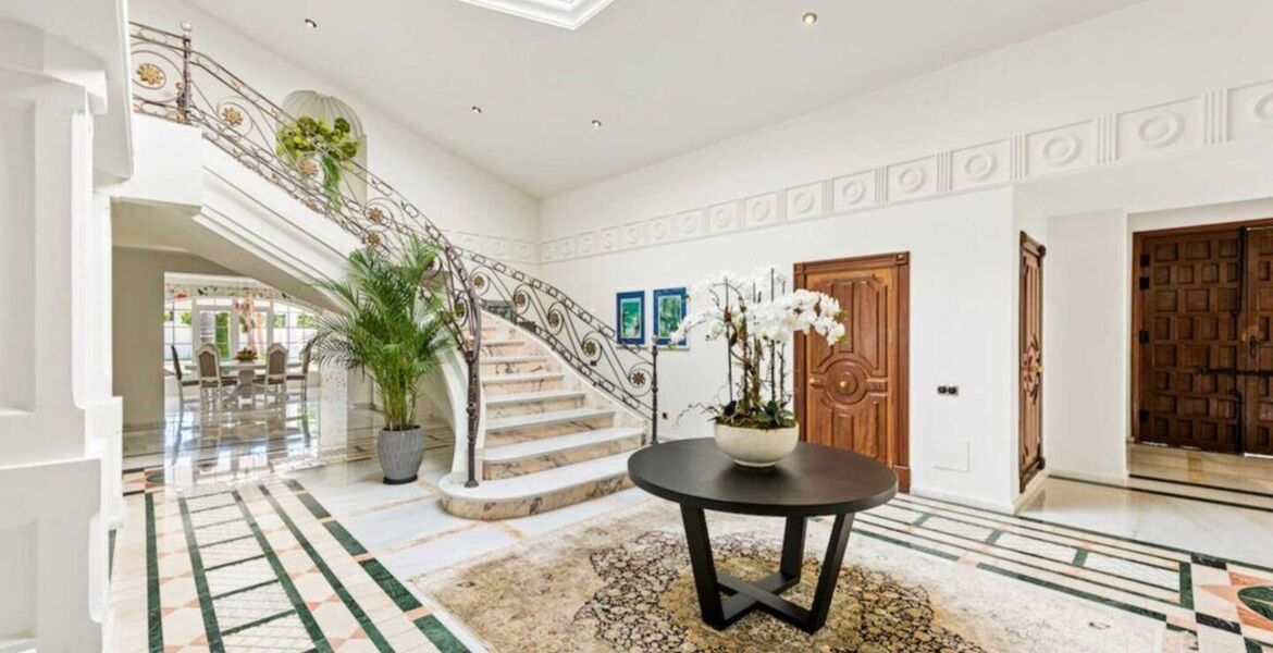 Beachfront Luxury Villa Los Monteros, Marbella