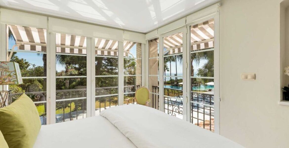 Beachfront Luxury Villa Los Monteros, Marbella