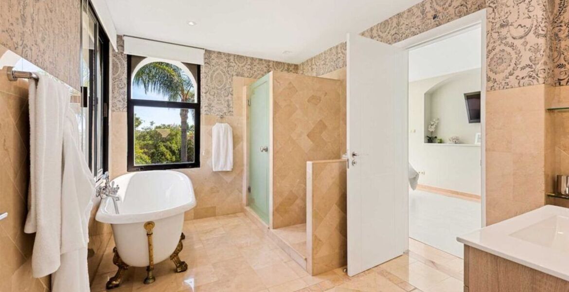Beachfront Luxury Villa Los Monteros, Marbella