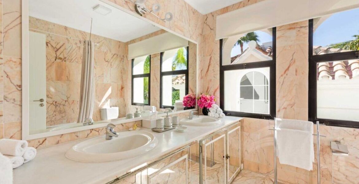 Beachfront Luxury Villa Los Monteros, Marbella