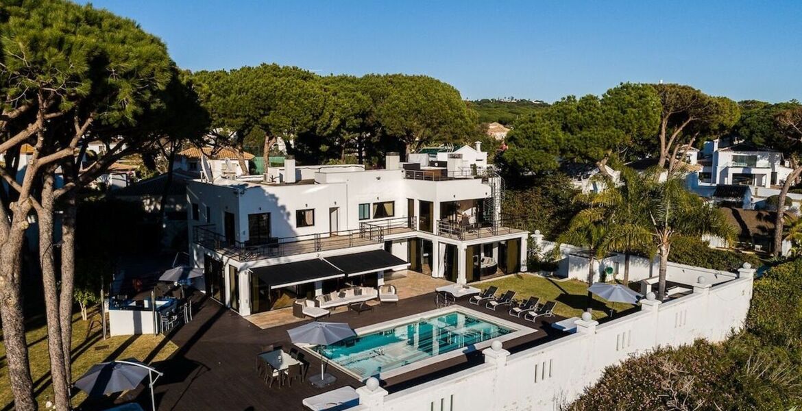 Villa for rent in Marbella Cabopino
