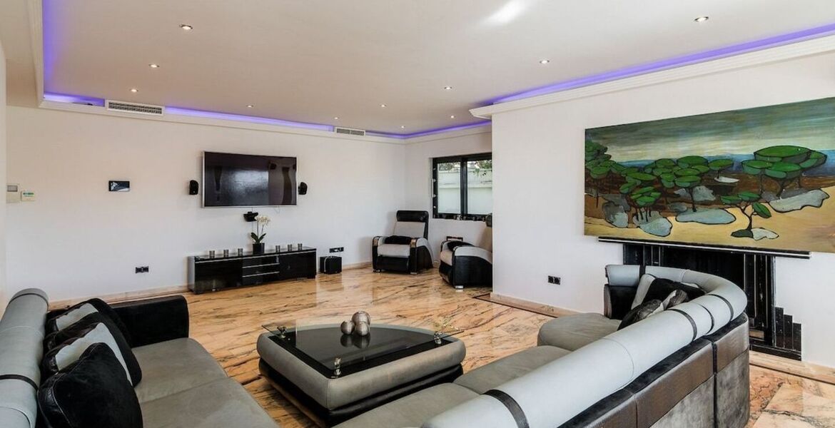 Villa for rent in Marbella Cabopino