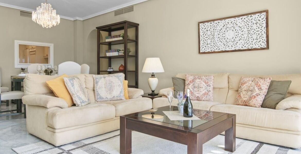 Apartment for rent in Puerto Banus