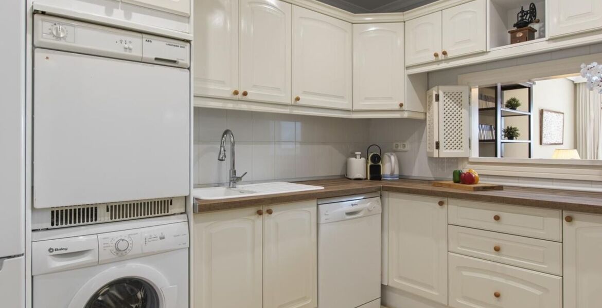 Apartment for rent in Puerto Banus
