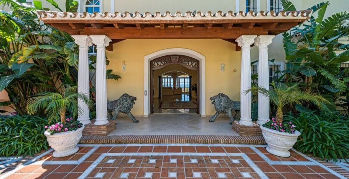 Villa for rent in Golden Mile Marbella