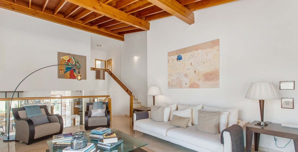 Villa for rent in Benahavis