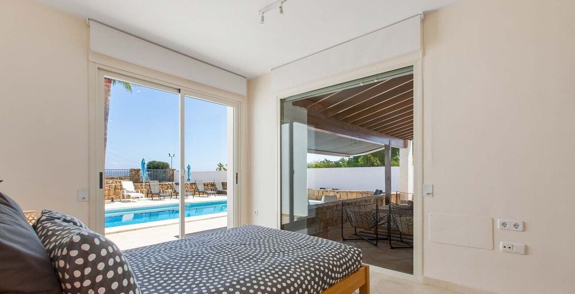 Villa for rent in Benahavis