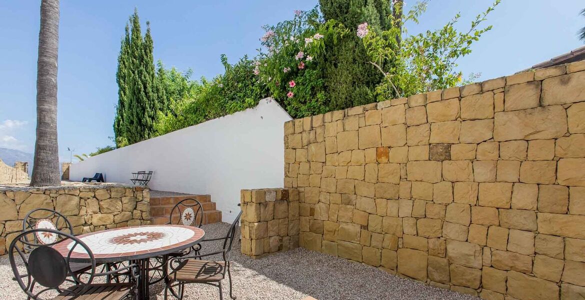 Villa for rent in Benahavis
