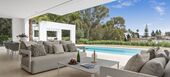Villa for rent in Estepona