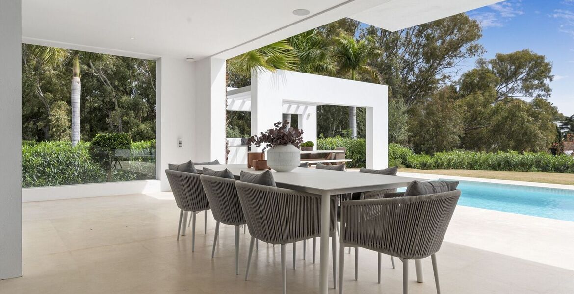 Villa for rent in Estepona